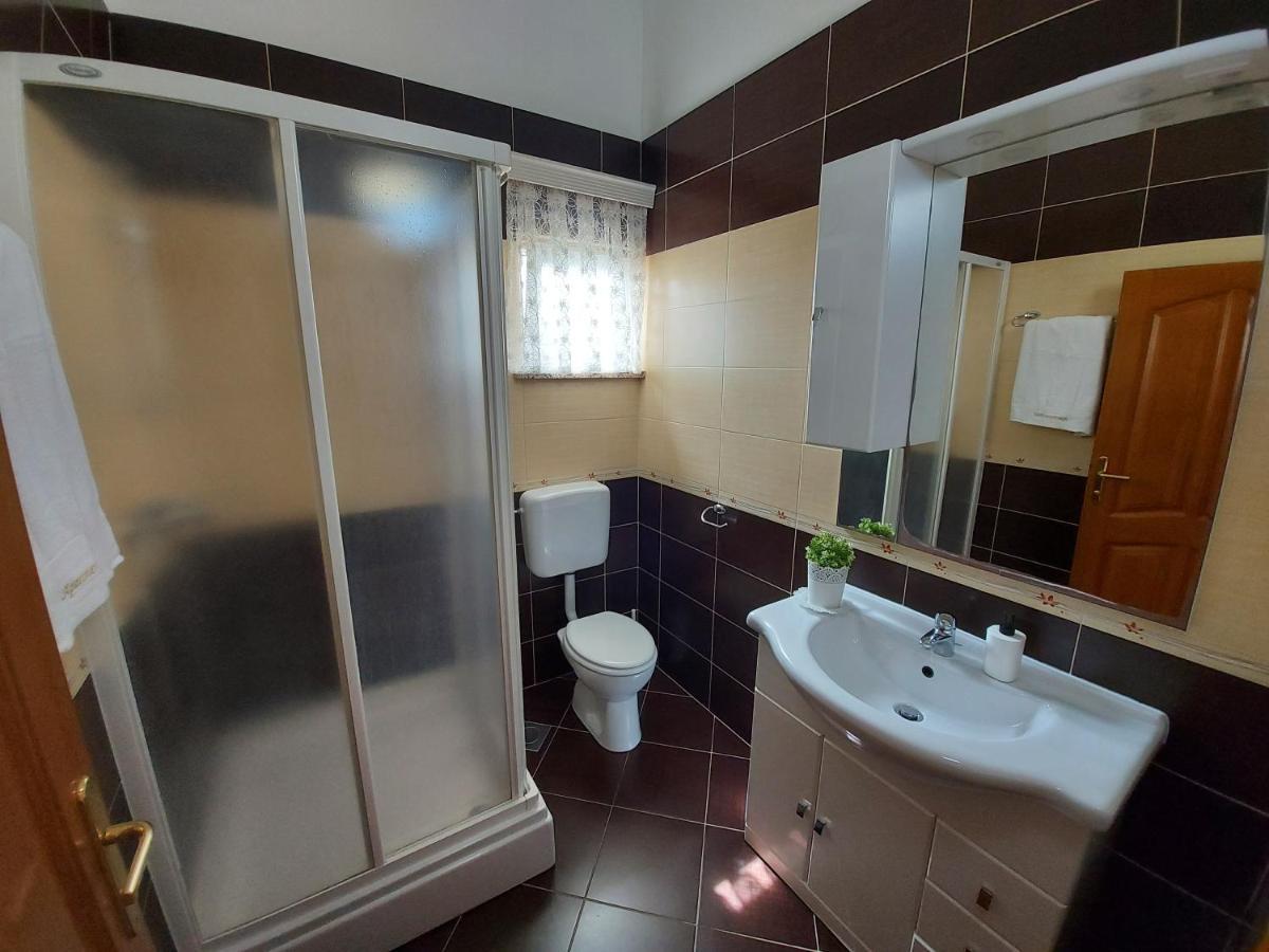 Apartments Palic Baska  Ngoại thất bức ảnh