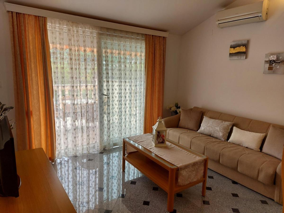 Apartments Palic Baska  Ngoại thất bức ảnh