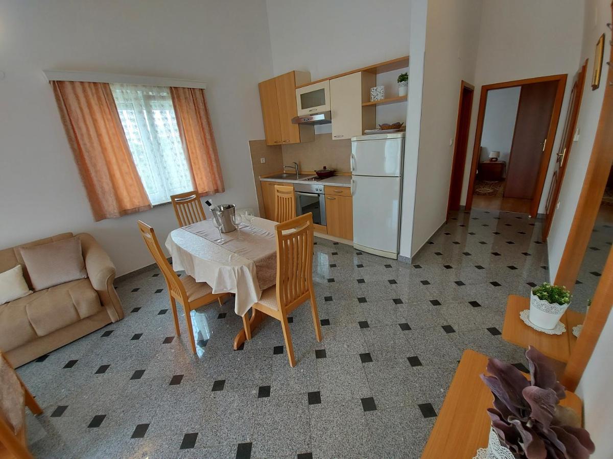 Apartments Palic Baska  Ngoại thất bức ảnh