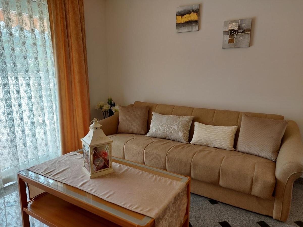 Apartments Palic Baska  Ngoại thất bức ảnh